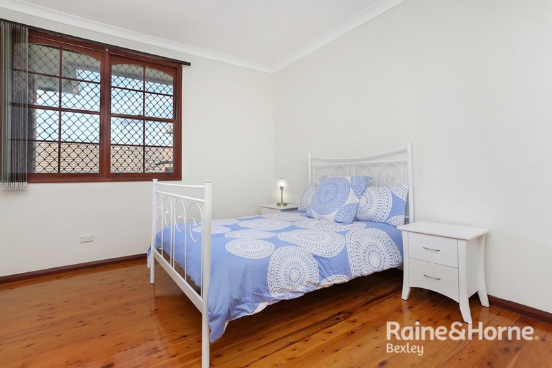 Photo - 4/17 Monomeeth Street, Bexley NSW 2207 - Image 4