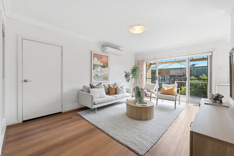 Photo - 4/17 Mullum Mullum Road, Ringwood VIC 3134 - Image 5
