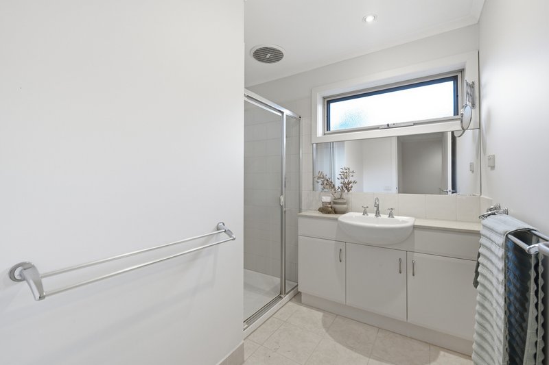 Photo - 4/17 Mullum Mullum Road, Ringwood VIC 3134 - Image 11