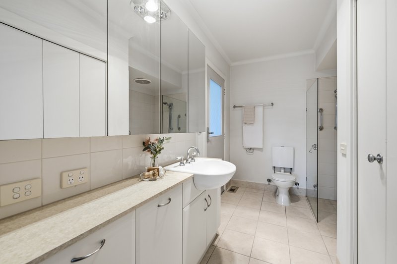 Photo - 4/17 Mullum Mullum Road, Ringwood VIC 3134 - Image 12