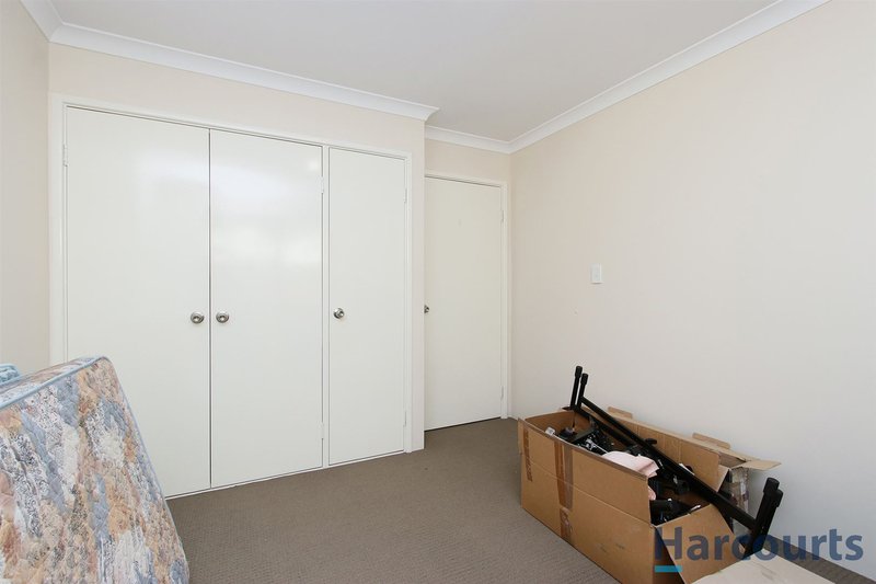 Photo - 4/17 Sinclair Street, Armadale WA 6112 - Image 9