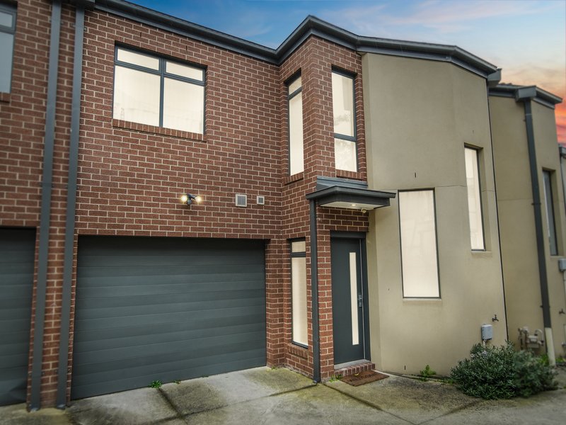 Photo - 4/17 Stuart Street, Noble Park VIC 3174 - Image 1