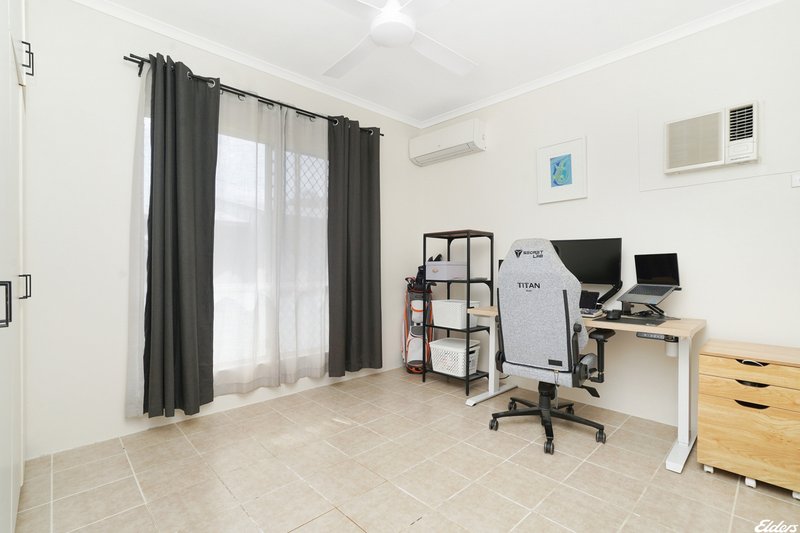 Photo - 4/17 Undoolya Street, Tiwi NT 0810 - Image 11