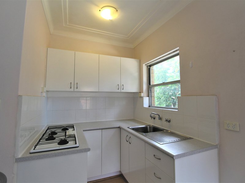 Photo - 4/17 Warialda Street, Kogarah NSW 2217 - Image 3