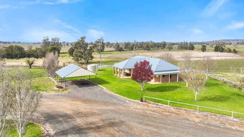 Photo - 4170 Oxley Highway, Tamworth NSW 2340 - Image 11