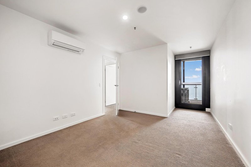 Photo - 417/1 Anthony Rolfe Avenue, Gungahlin ACT 2912 - Image 10