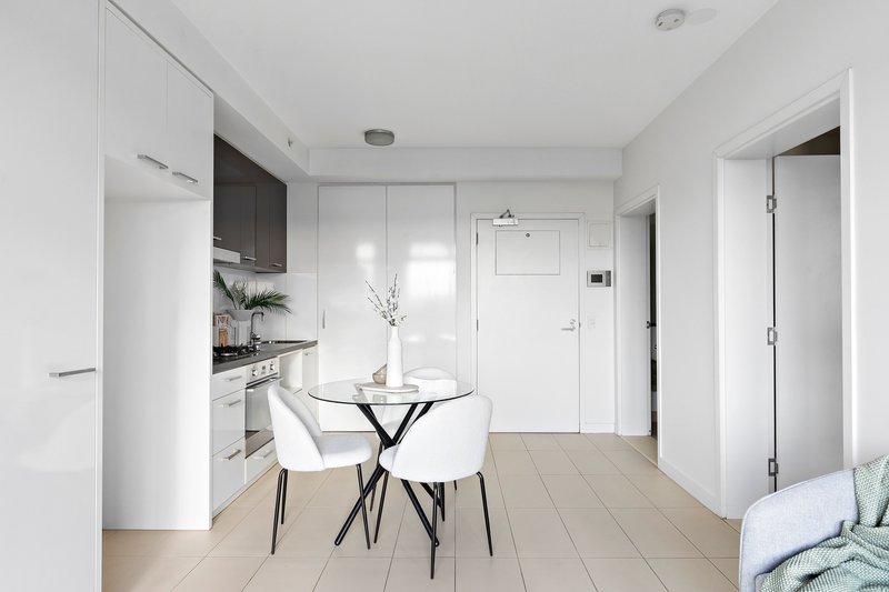 Photo - 417/14-20 Nicholson Street, Coburg VIC 3058 - Image 4
