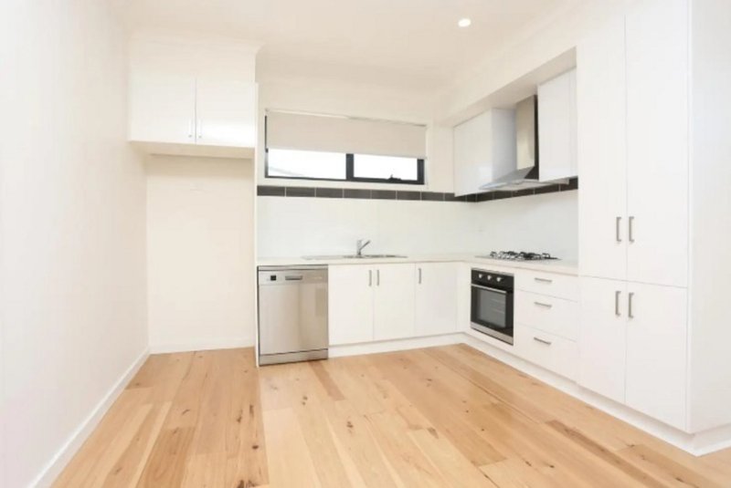 Photo - 4/173 Southern Road Street, Heidelberg West VIC 3081 - Image 2