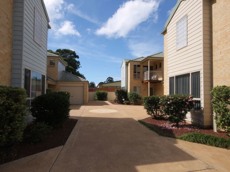 Photo - 4/174 Macleans Point Road, Sanctuary Point NSW 2540 - Image 7