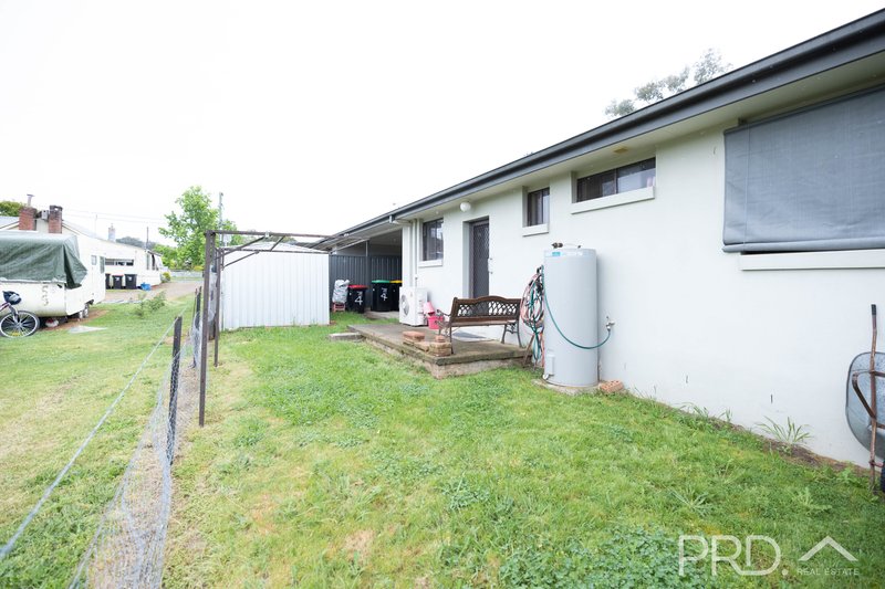 Photo - 4/176 Capper Street, Tumut NSW 2720 - Image 8