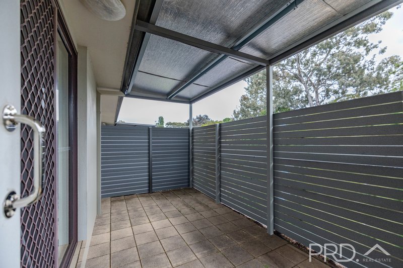 Photo - 4/176 Capper Street, Tumut NSW 2720 - Image 10