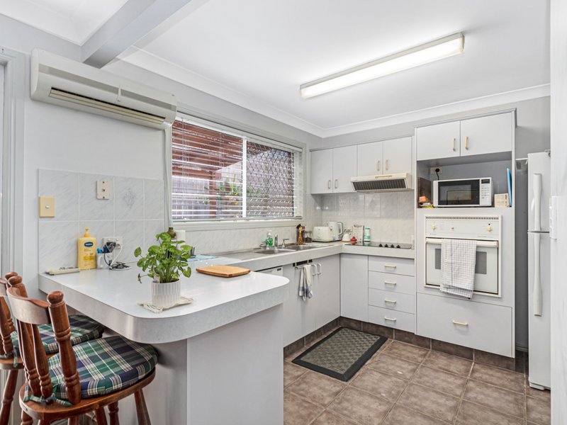 Photo - 4/178 Torquay Road, Scarness QLD 4655 - Image 6