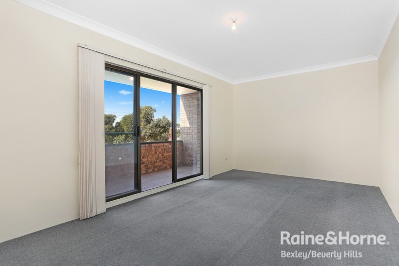 Photo - 4/18-20 Park Street, Campsie NSW 2194 - Image 4