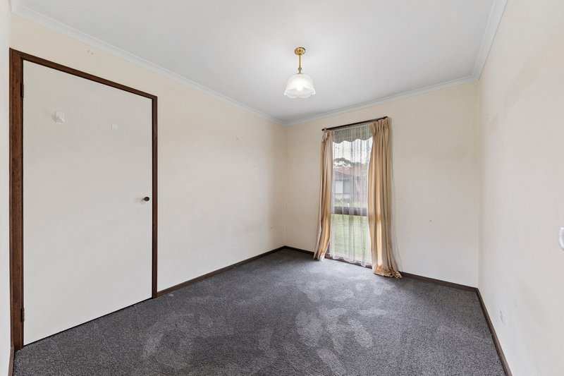 Photo - 4/18-20 Rogers Street, Pakenham VIC 3810 - Image 4