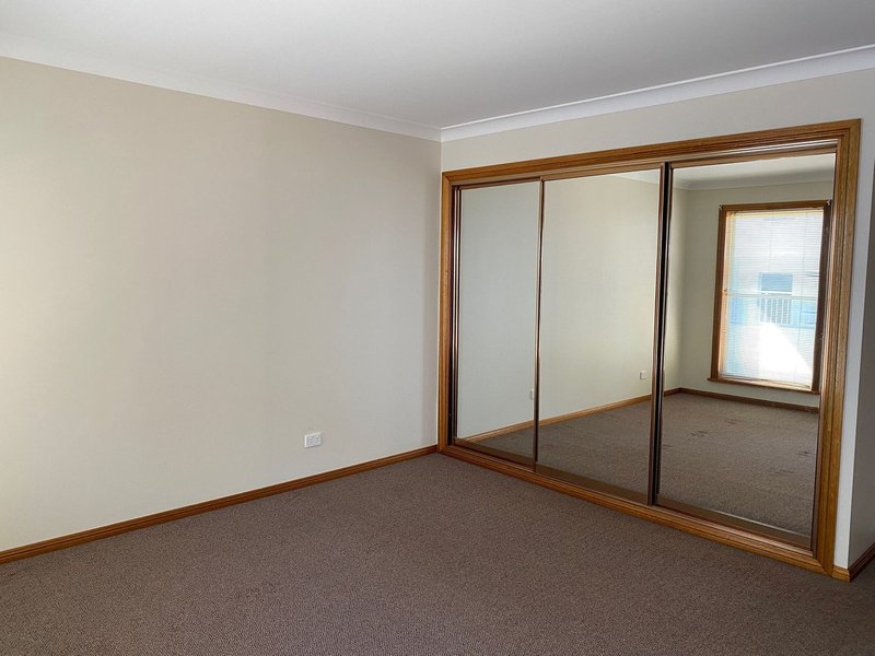 Photo - 4/18 Addison Street, Shellharbour NSW 2529 - Image 6