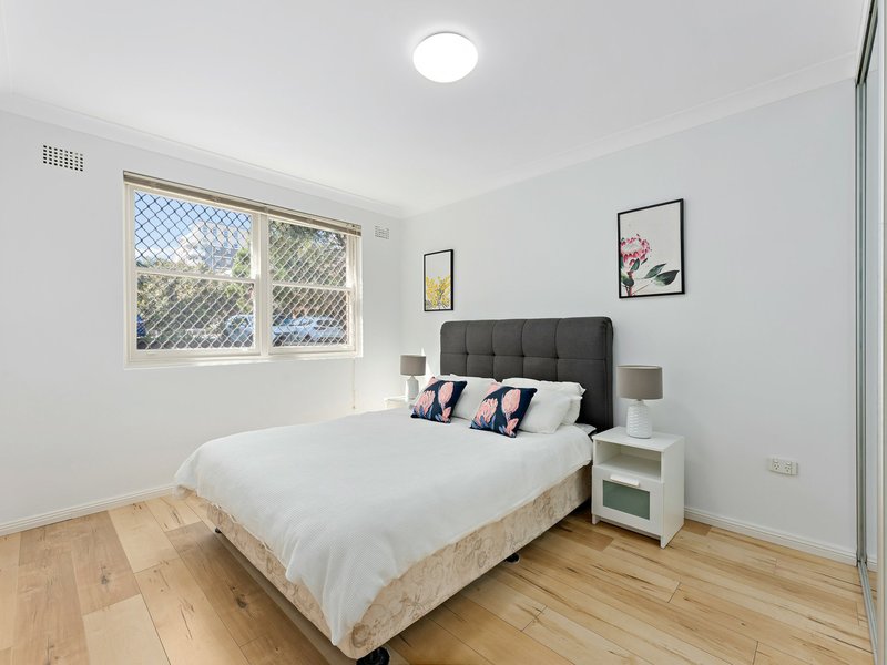 Photo - 4/18 Belmore Street, Burwood NSW 2134 - Image 6