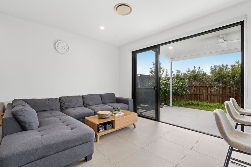 Photo - 41/8 Ben Dalley Drive, Helensvale QLD 4212 - Image 4