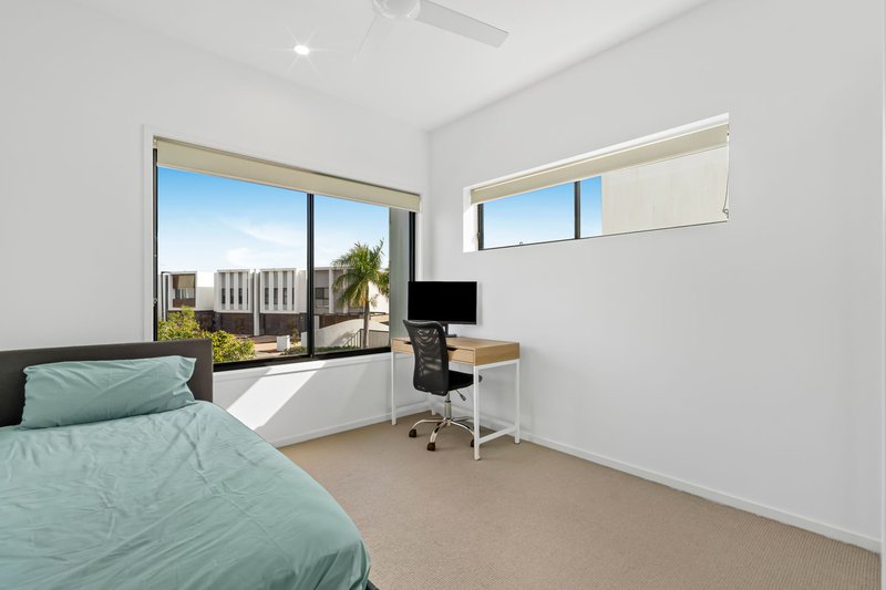 Photo - 41/8 Ben Dalley Drive, Helensvale QLD 4212 - Image 7