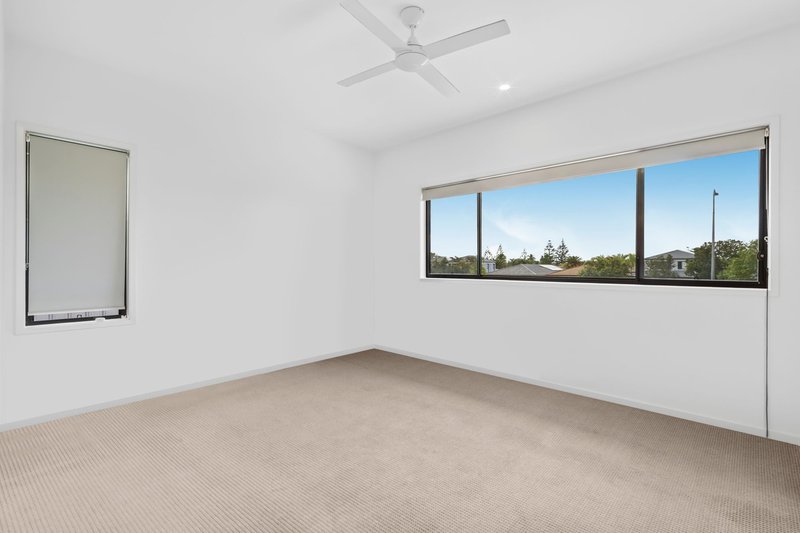 Photo - 41/8 Ben Dalley Drive, Helensvale QLD 4212 - Image 12