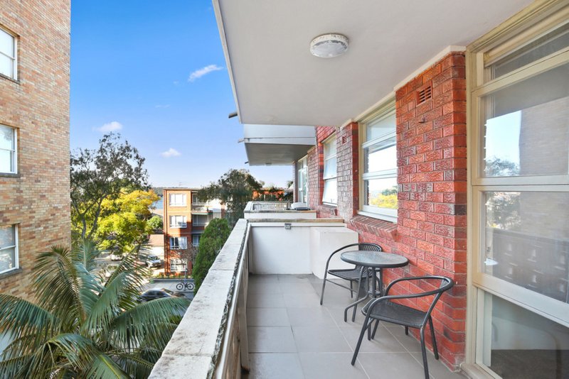 Photo - 4/18 Carabella Street, Kirribilli NSW 2061 - Image 5