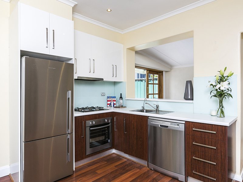 Photo - 4/18 Gurrs Road, Kensington Park SA 5068 - Image 3