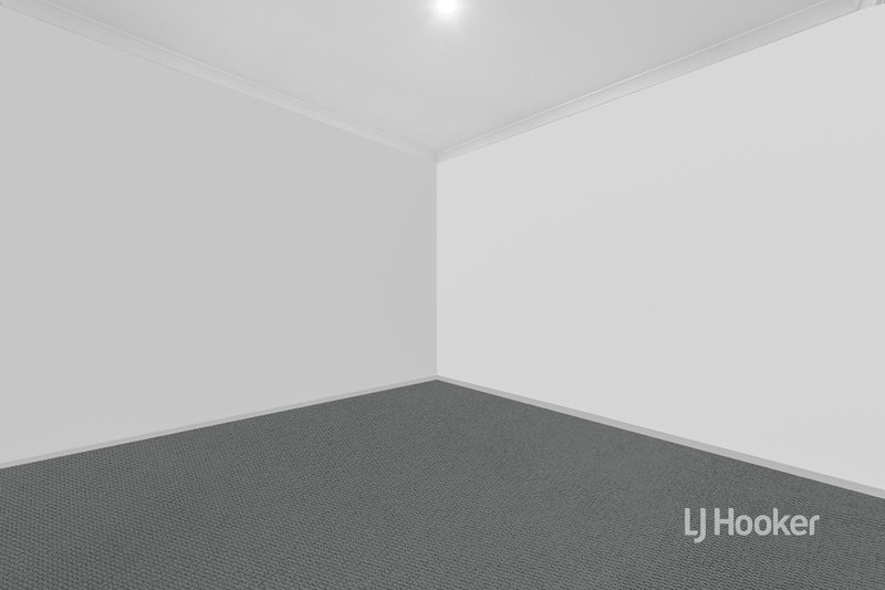 Photo - 418 Harvest Home Road, Epping VIC 3076 - Image 11