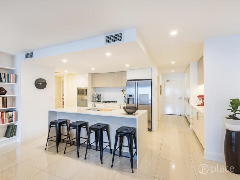 Photo - 4/18 Helen Street, Teneriffe QLD 4005 - Image 4