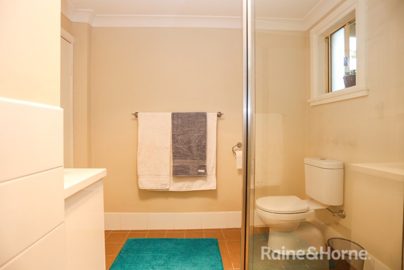 Photo - 418 Howick Street, Bathurst NSW 2795 - Image 14