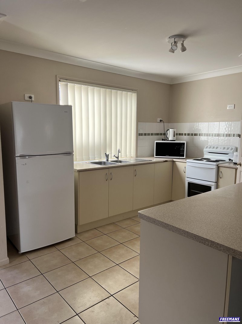 Photo - 4/18 James Street, Kingaroy QLD 4610 - Image 1