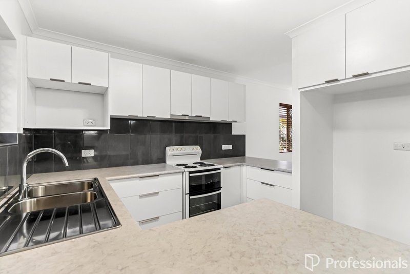 Photo - 4/18 Jensen Street, Manoora QLD 4870 - Image 5