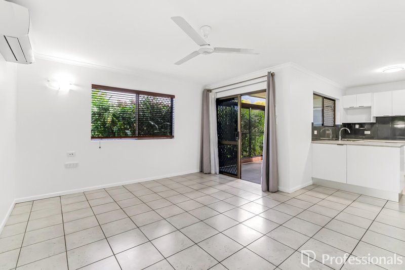 Photo - 4/18 Jensen Street, Manoora QLD 4870 - Image 11