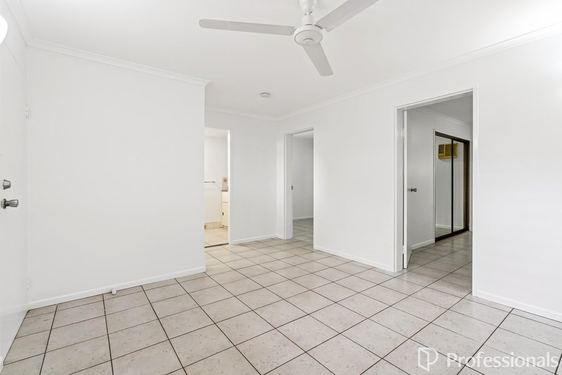Photo - 4/18 Jensen Street, Manoora QLD 4870 - Image 13