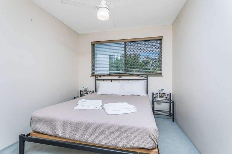 Photo - 4/18 Mahia Terrace, Kings Beach QLD 4551 - Image 7