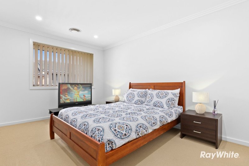 Photo - 4/18 Montrose Street, Quakers Hill NSW 2763 - Image 6