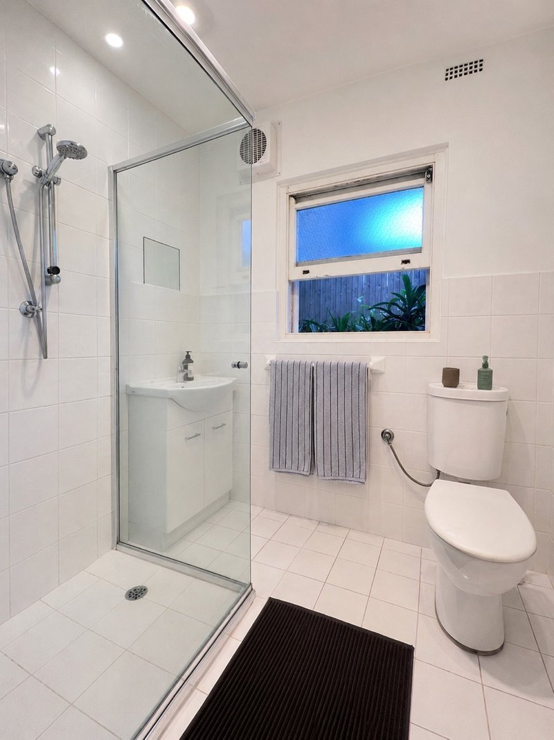 Photo - 4/18 Moore Road, Freshwater NSW 2096 - Image 7