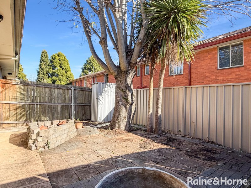 Photo - 4/18 Mowatt Street, Queanbeyan East NSW 2620 - Image 13