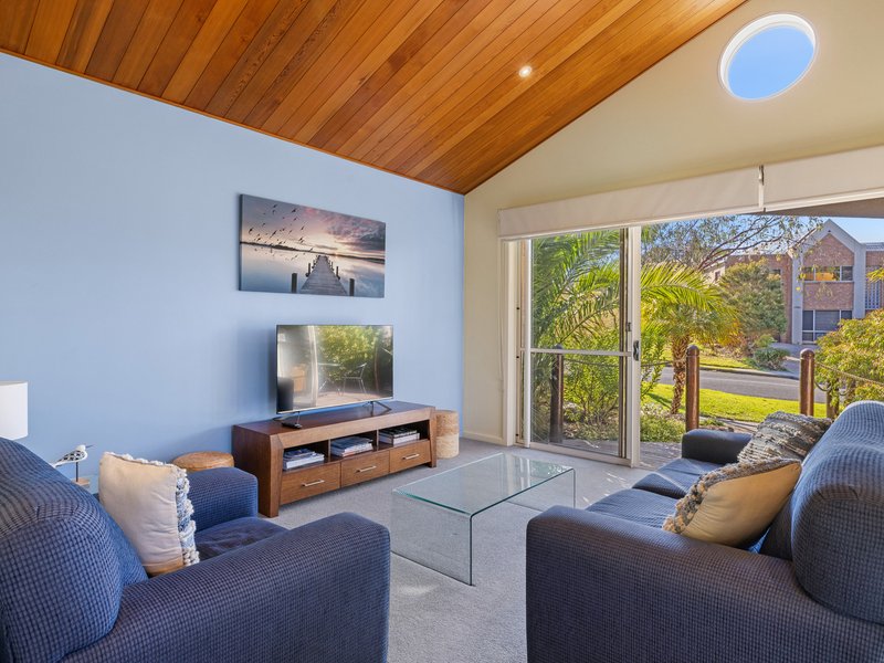 Photo - 4/18 St Kilda Street, Inverloch VIC 3996 - Image 6