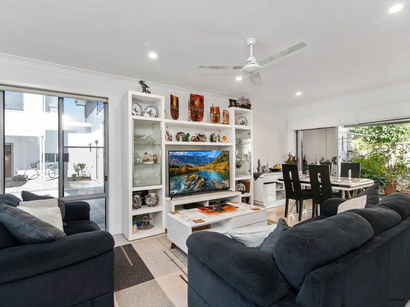 Photo - 4/18 William Street, Tweed Heads South NSW 2486 - Image 2