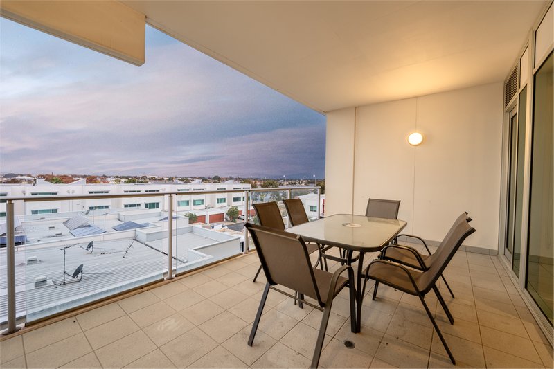 Photo - 418/1-2 Tarni Court, New Port SA 5015 - Image 17