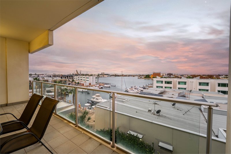 Photo - 418/1-2 Tarni Court, New Port SA 5015 - Image 20