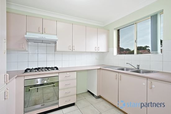 Photo - 4/181 Chapel Road, Bankstown NSW 2200 - Image 4