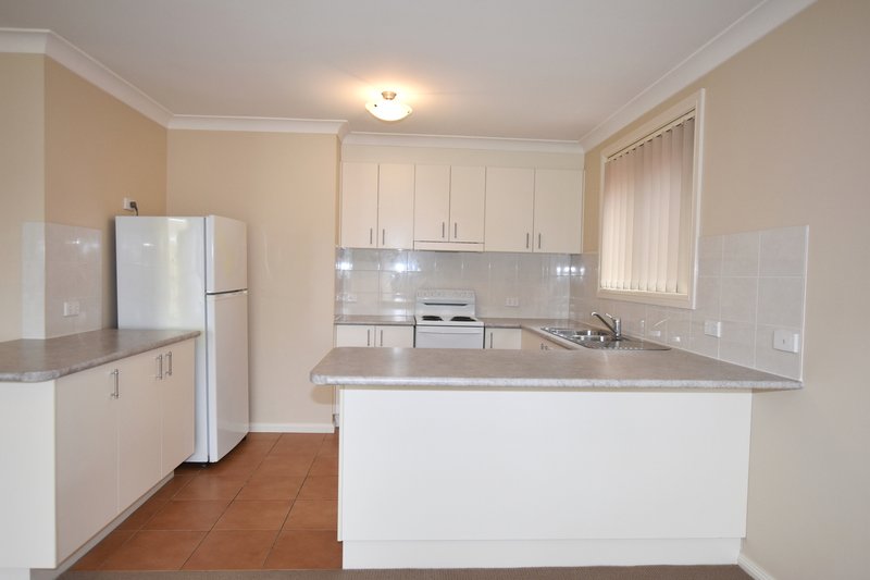 Photo - 4/183A Dalton Street, Orange NSW 2800 - Image 4