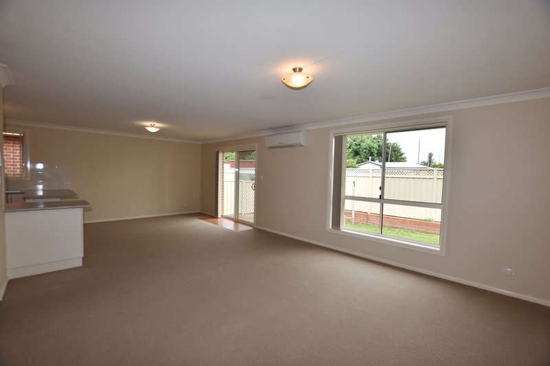 Photo - 4/183A Dalton Street, Orange NSW 2800 - Image 5