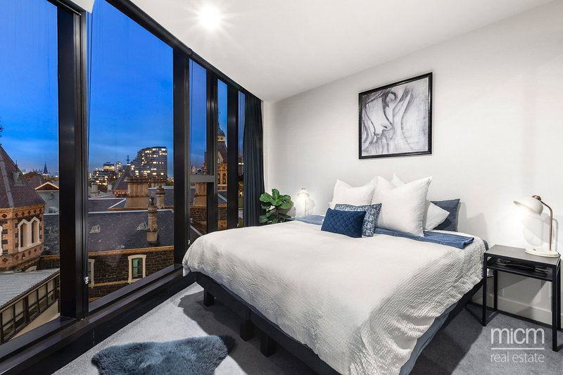 Photo - 418/555 St Kilda Road, Melbourne VIC 3004 - Image 6