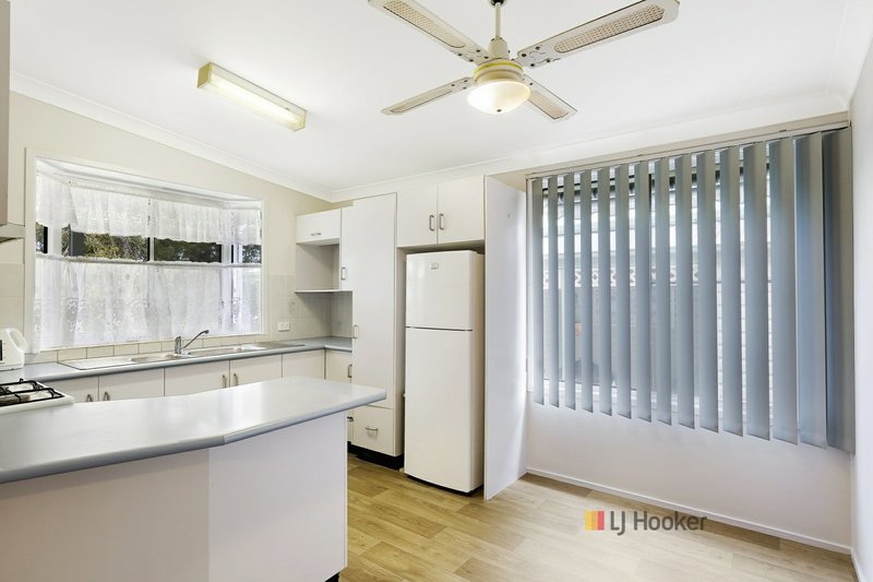 Photo - 4/186 Sunrise Avenue, Halekulani NSW 2262 - Image 4