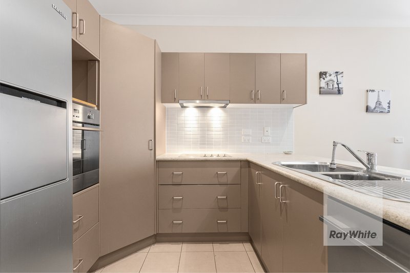 Photo - 41/877 Plenty Road, South Morang VIC 3752 - Image 4