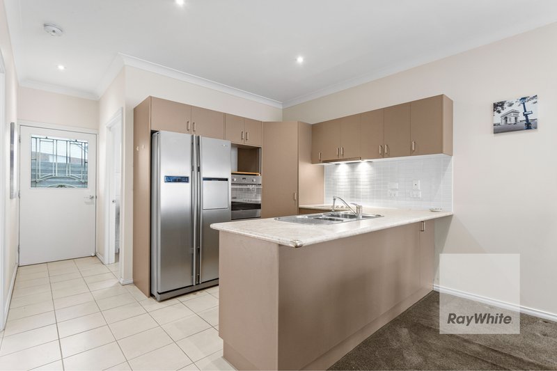Photo - 41/877 Plenty Road, South Morang VIC 3752 - Image 5