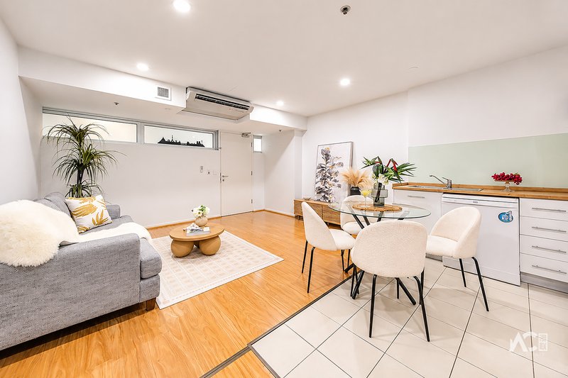 Photo - 418/9 Paxtons Walk, Adelaide SA 5000 - Image 2