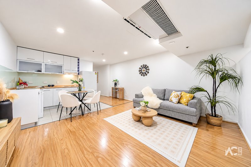 Photo - 418/9 Paxtons Walk, Adelaide SA 5000 - Image 3