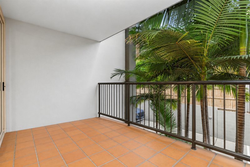 Photo - 41/89 Scott Road, Herston QLD 4006 - Image 2